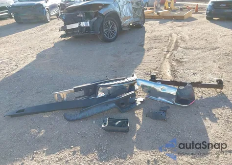 2014 Chevrolet Silverado 1500 1Lt z USA, uszkodzony, nr VIN 3GCUKREC6EG131990